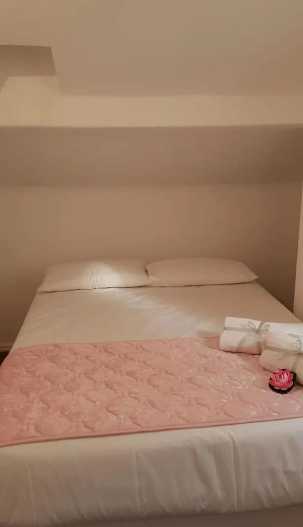 ליסבון Royalty Hostel