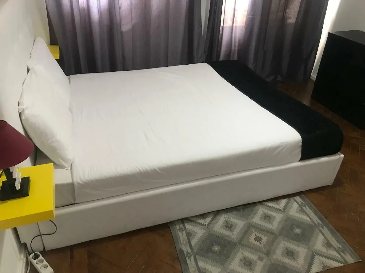 ליסבון Royalty Hostel