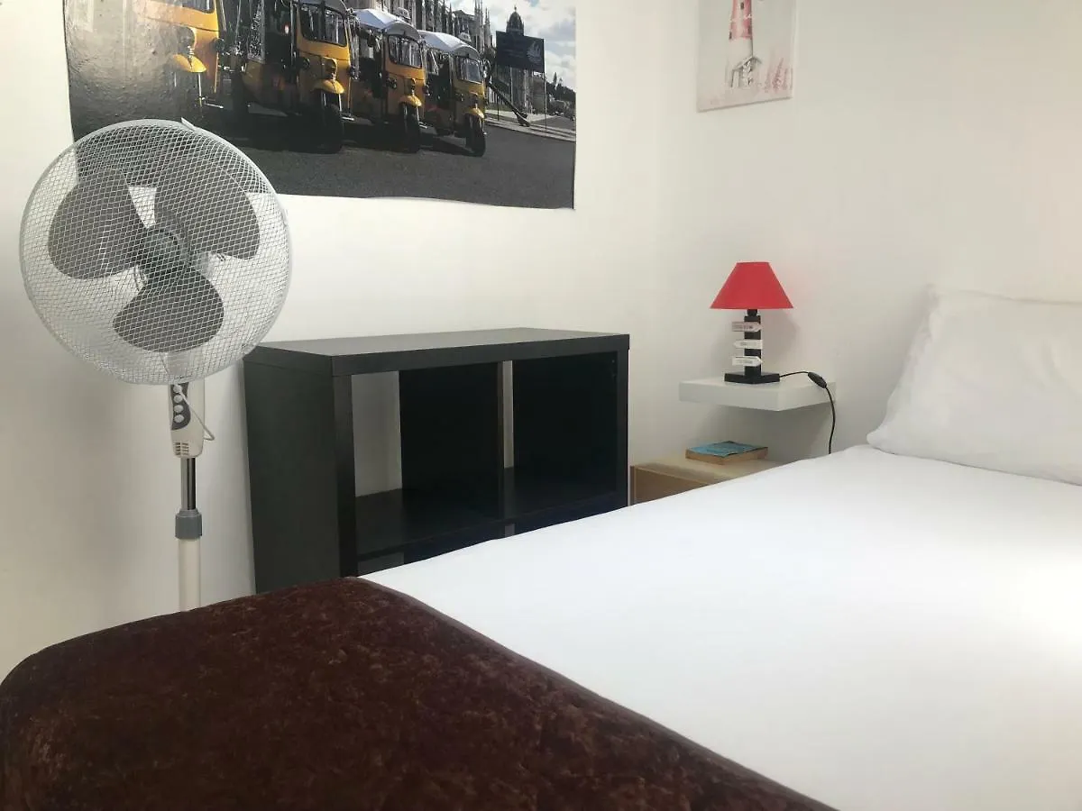ליסבון Royalty Hostel פורטוגל